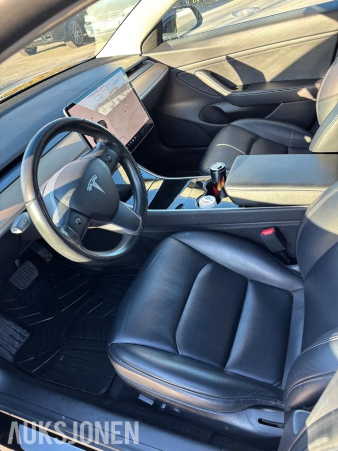2019 Tesla Model 3 LONG RANGE AWD EN EIER