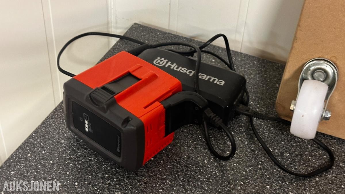 Stor utstyrspakke selges samlet: Kvalitetsverktøy, Bosch hvitevarer & hageredskaper