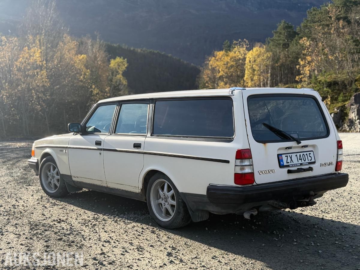 1989 Volvo 240 2.3 Stasjonsvogn, EU OK til 07.2028