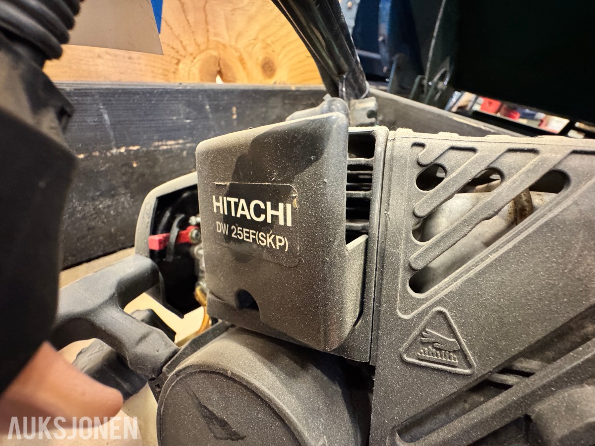 6 stk bensindrevne boremaskiner Hitachi m.fl.