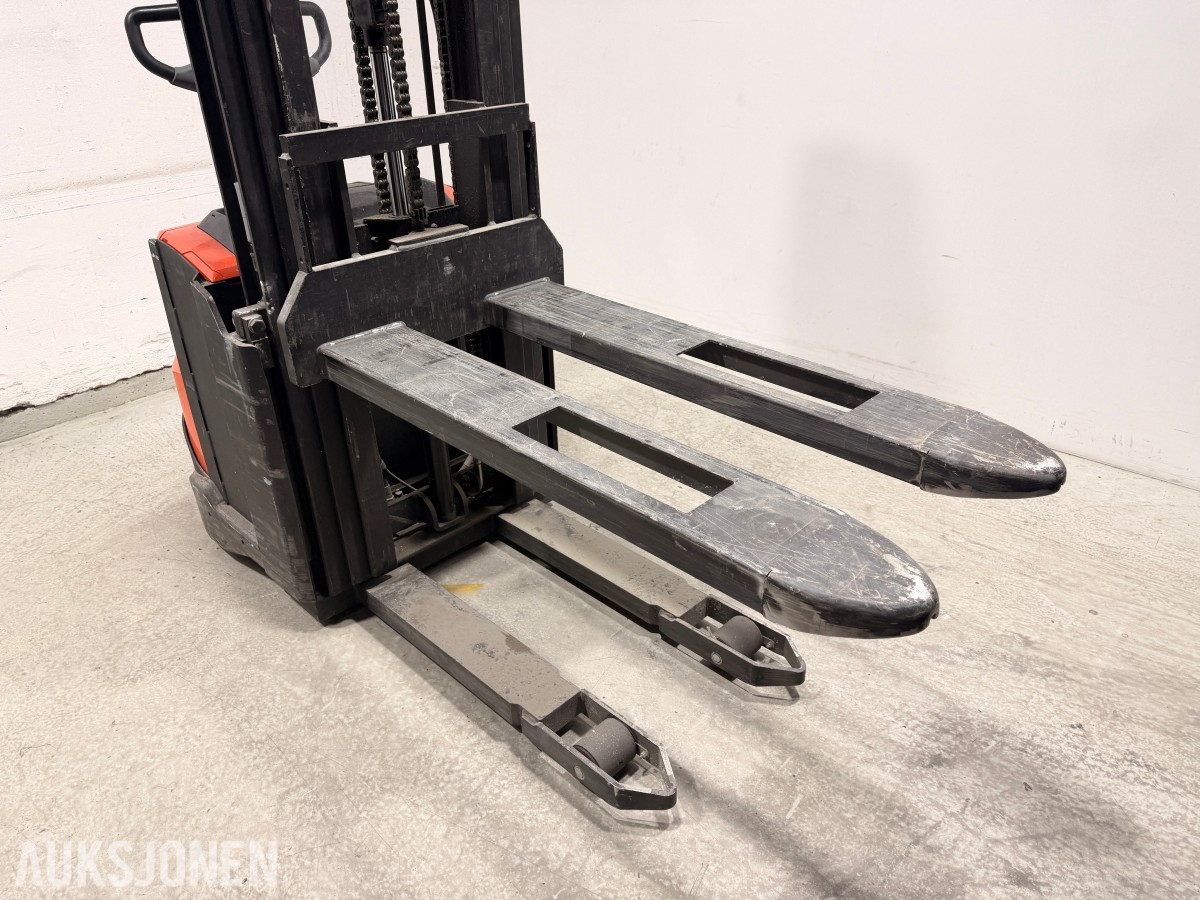 2019 Toyota SWE120 elektrisk stabler 1 200 kg / 3,3 m
