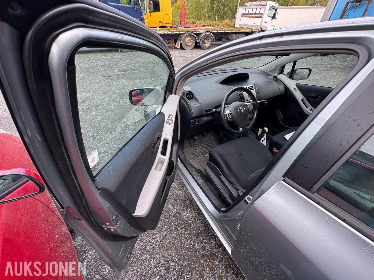 2006 Toyota Yaris 1.0-69 / rep objekt / 167668 km
