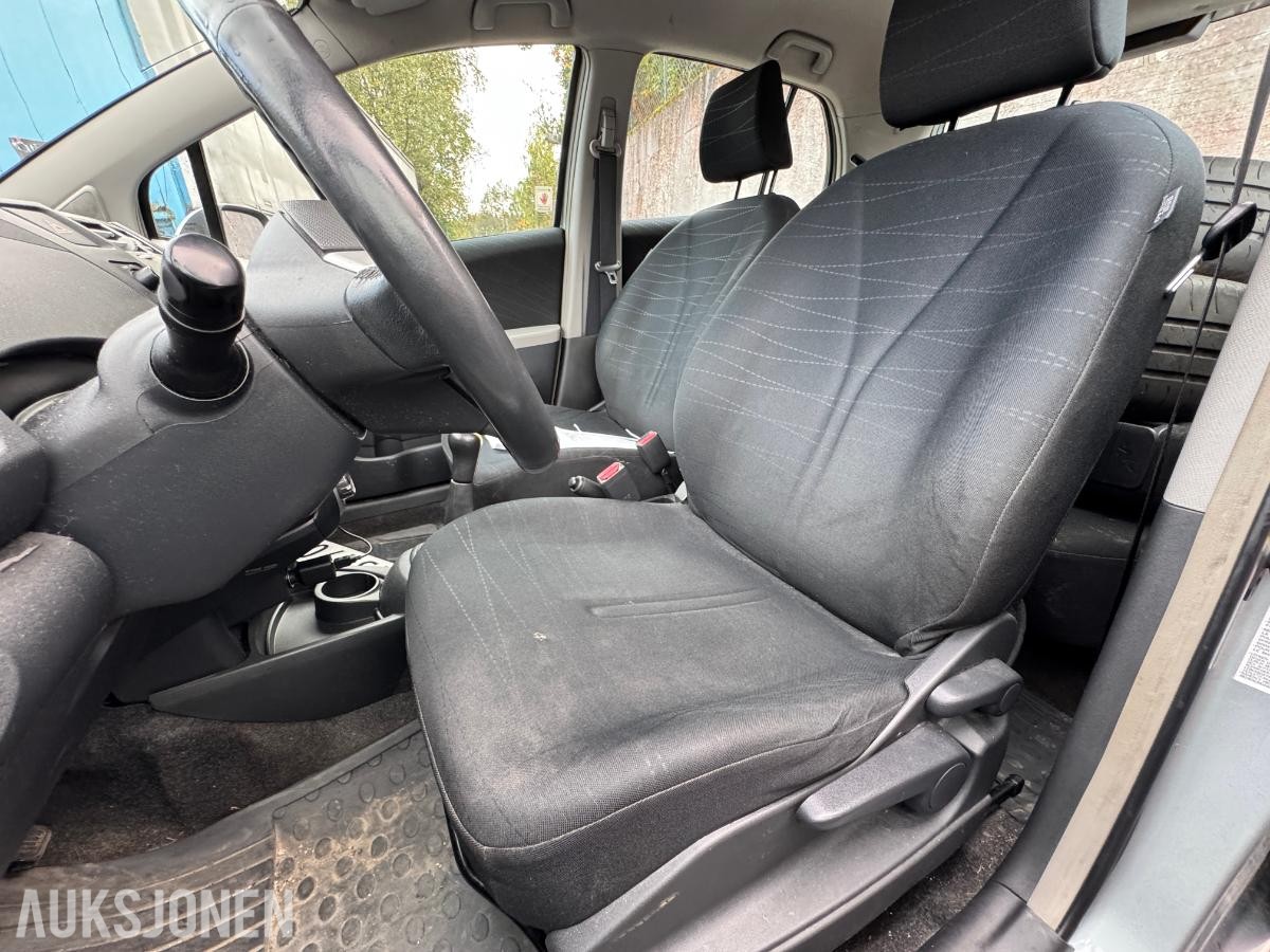 2006 Toyota Yaris 1.0-69 / rep objekt / 167668 km