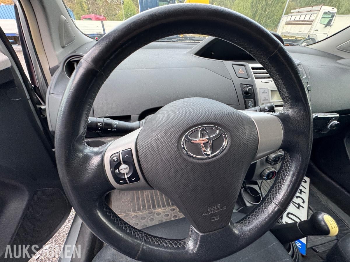 2006 Toyota Yaris 1.0-69 / rep objekt / 167668 km