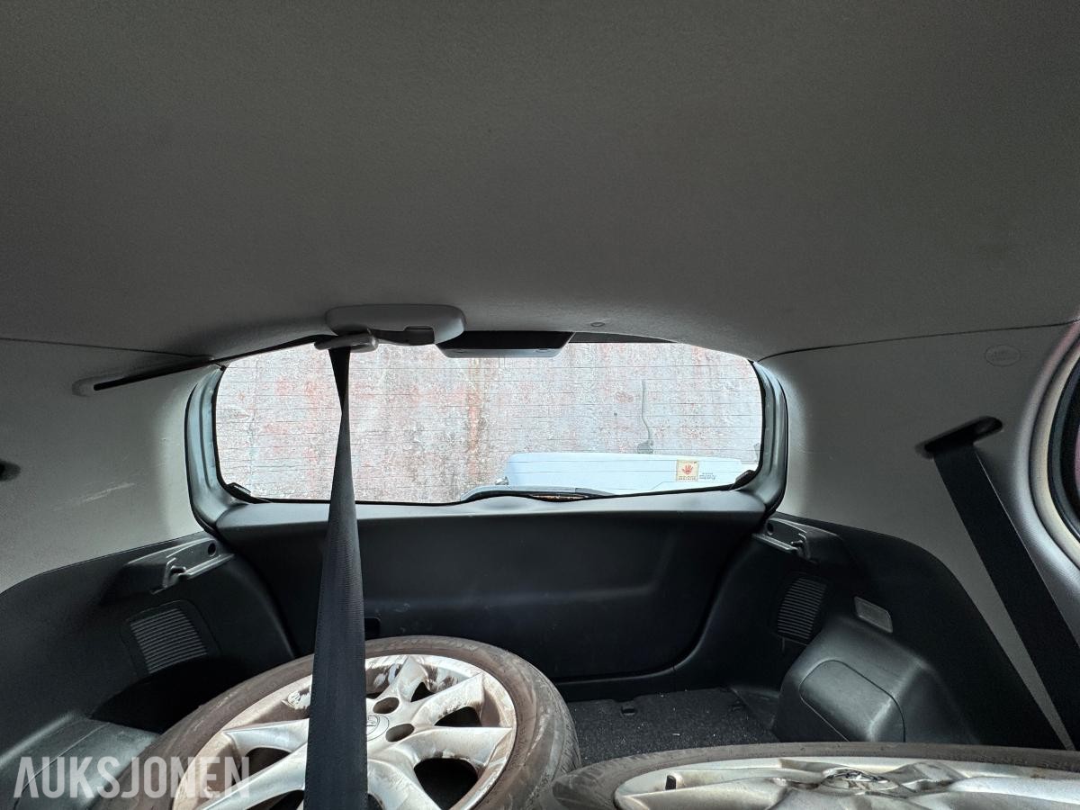 2006 Toyota Yaris 1.0-69 / rep objekt / 167668 km