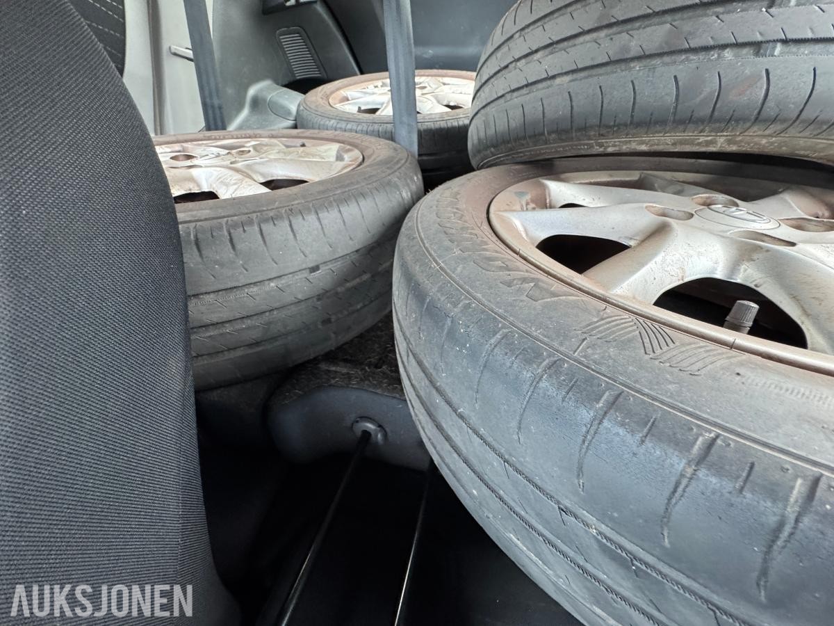 2006 Toyota Yaris 1.0-69 / rep objekt / 167668 km