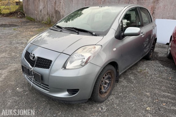2006 Toyota Yaris 1.0-69 / rep objekt / 167668 km