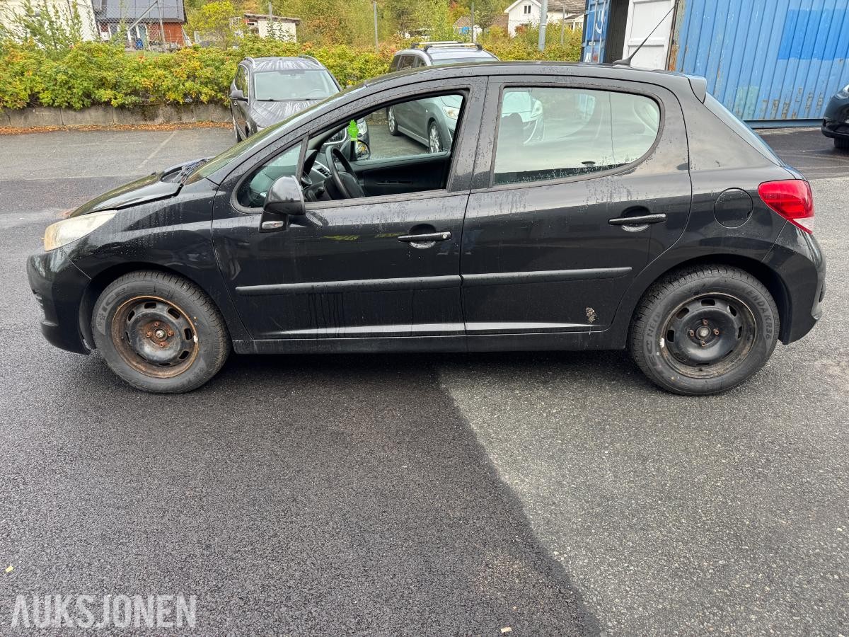 2010 Peugeot 207 1.4-68 D / rep objekt / 181356 km