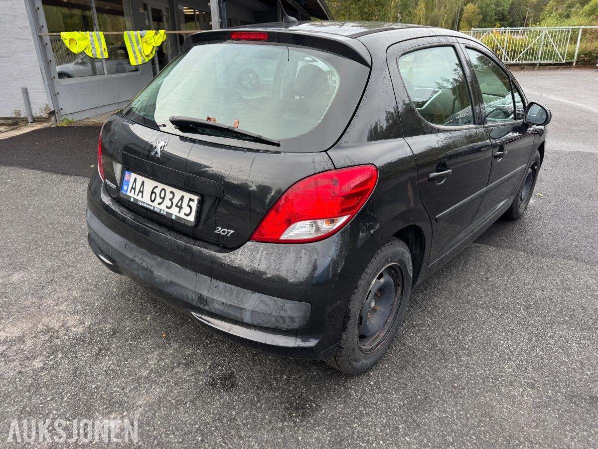 2010 Peugeot 207 1.4-68 D / rep objekt / 181356 km
