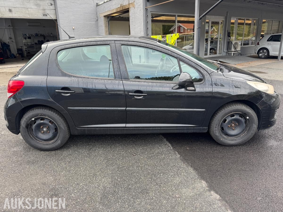 2010 Peugeot 207 1.4-68 D / rep objekt / 181356 km