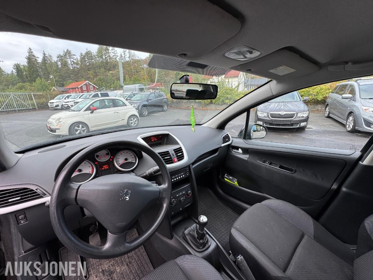 2010 Peugeot 207 1.4-68 D / rep objekt / 181356 km