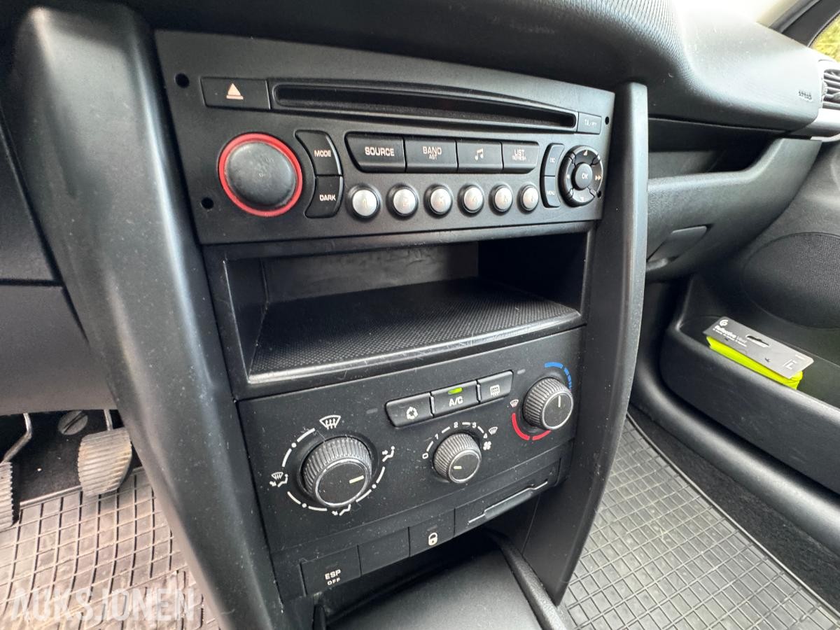 2010 Peugeot 207 1.4-68 D / rep objekt / 181356 km