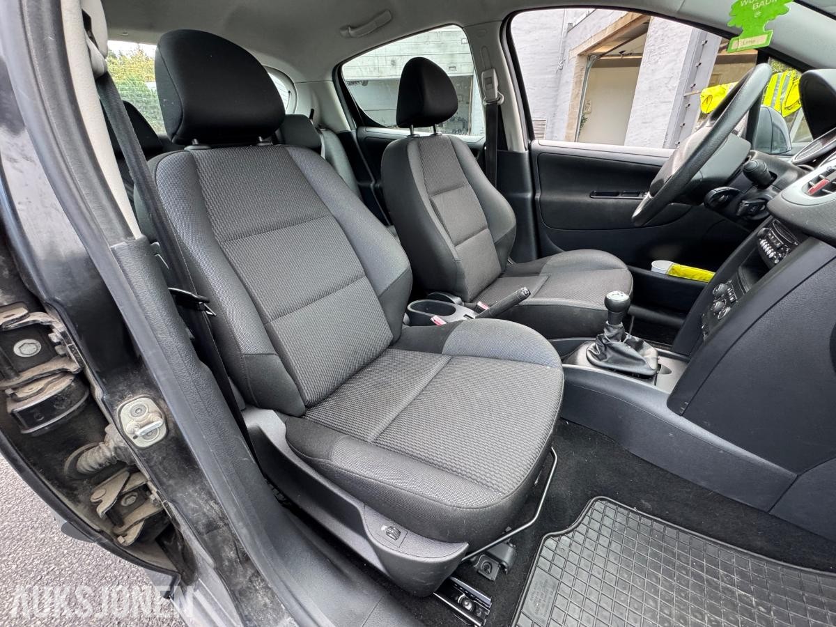 2010 Peugeot 207 1.4-68 D / rep objekt / 181356 km