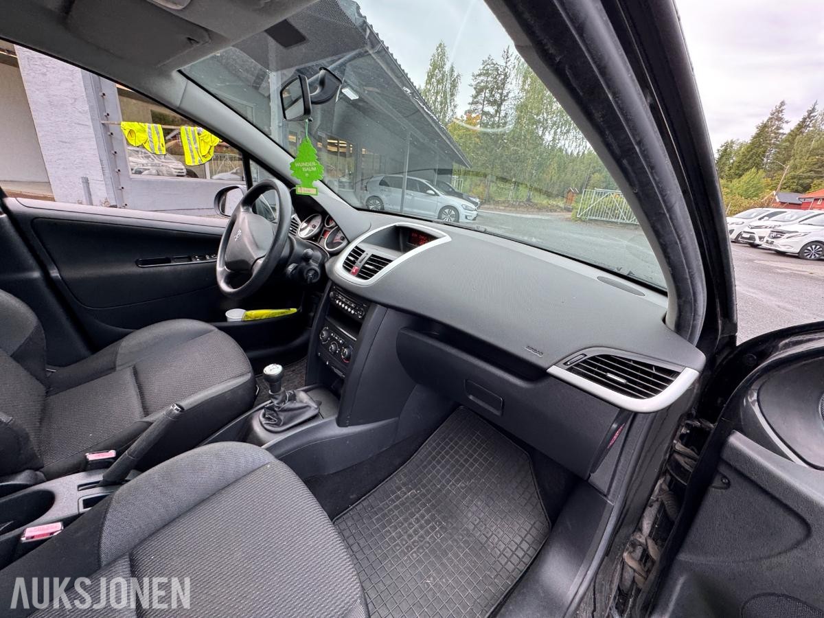 2010 Peugeot 207 1.4-68 D / rep objekt / 181356 km