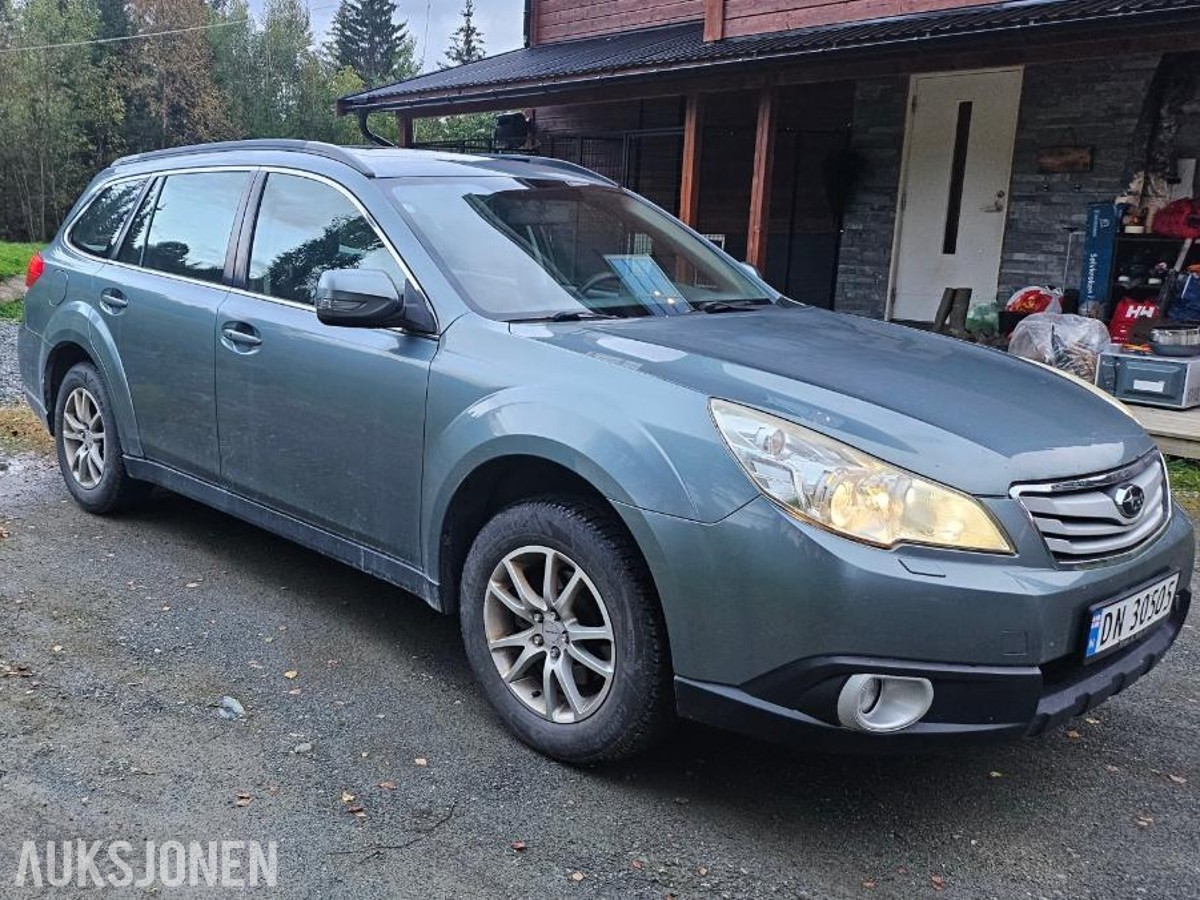 2010 Subaru Legacy 2.5 AWD, Delebil/Reparasjonsobjekt, EU OK til 02.2028