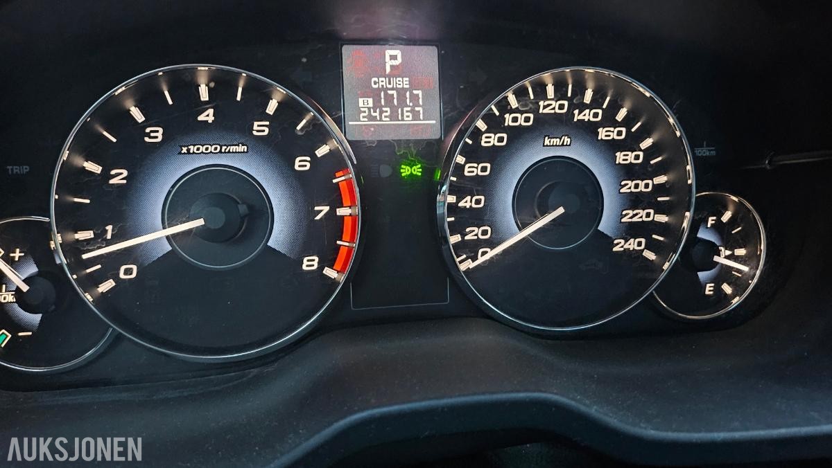 2010 Subaru Legacy 2.5 AWD, Delebil/Reparasjonsobjekt, EU OK til 02.2028
