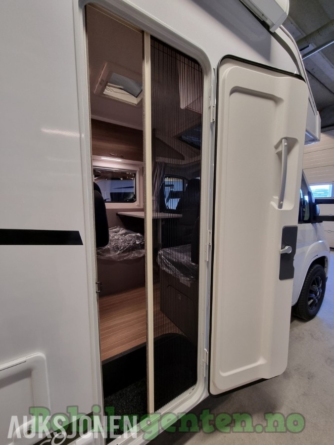 2026 Etrusco T 6.9 SB Hymer / NYBIL / Solcelle / Ryggekamera / Markise / Lettmetallfelger / Stor gjennomgående gar