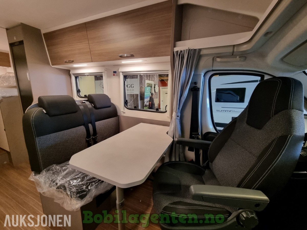 2026 Etrusco T 6.9 SB Hymer / NYBIL / Solcelle / Ryggekamera / Markise / Lettmetallfelger / Stor gjennomgående gar