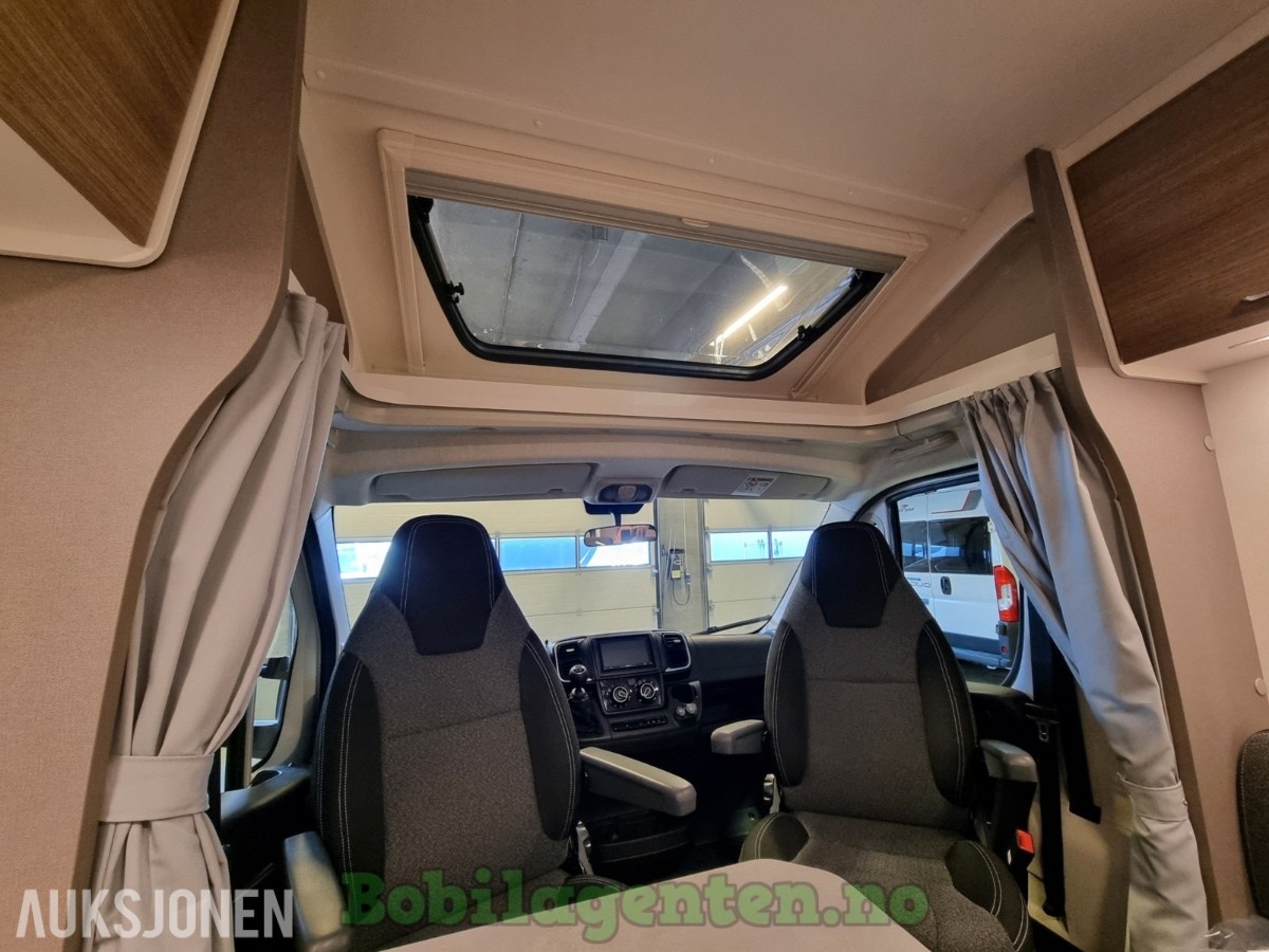 2026 Etrusco T 6.9 SB Hymer / NYBIL / Solcelle / Ryggekamera / Markise / Lettmetallfelger / Stor gjennomgående gar