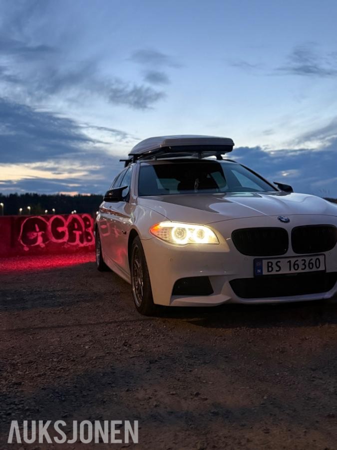 2010 BMW 520D AUTOMAT M SPORT EU-OK 08.28 SKINN