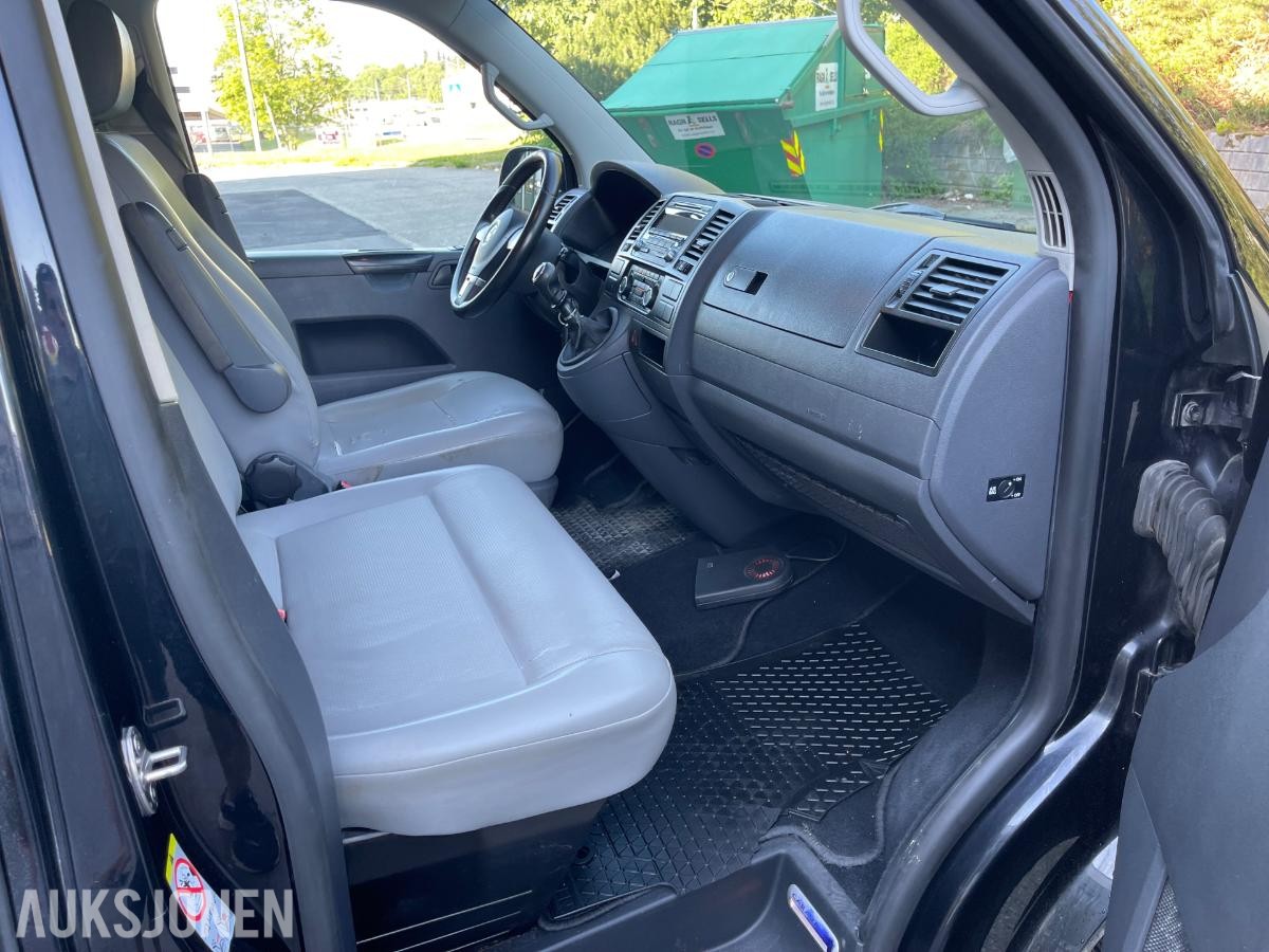 2010 VOLKSWAGEN CARAVELLE 2.0-102 D - 9-SETER | NY EU!