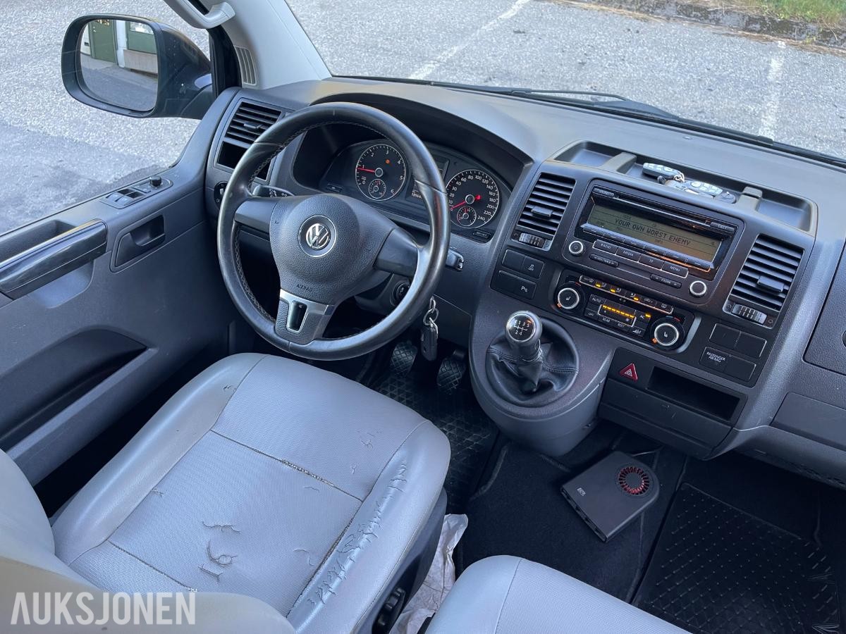 2010 VOLKSWAGEN CARAVELLE 2.0-102 D - 9-SETER | NY EU!