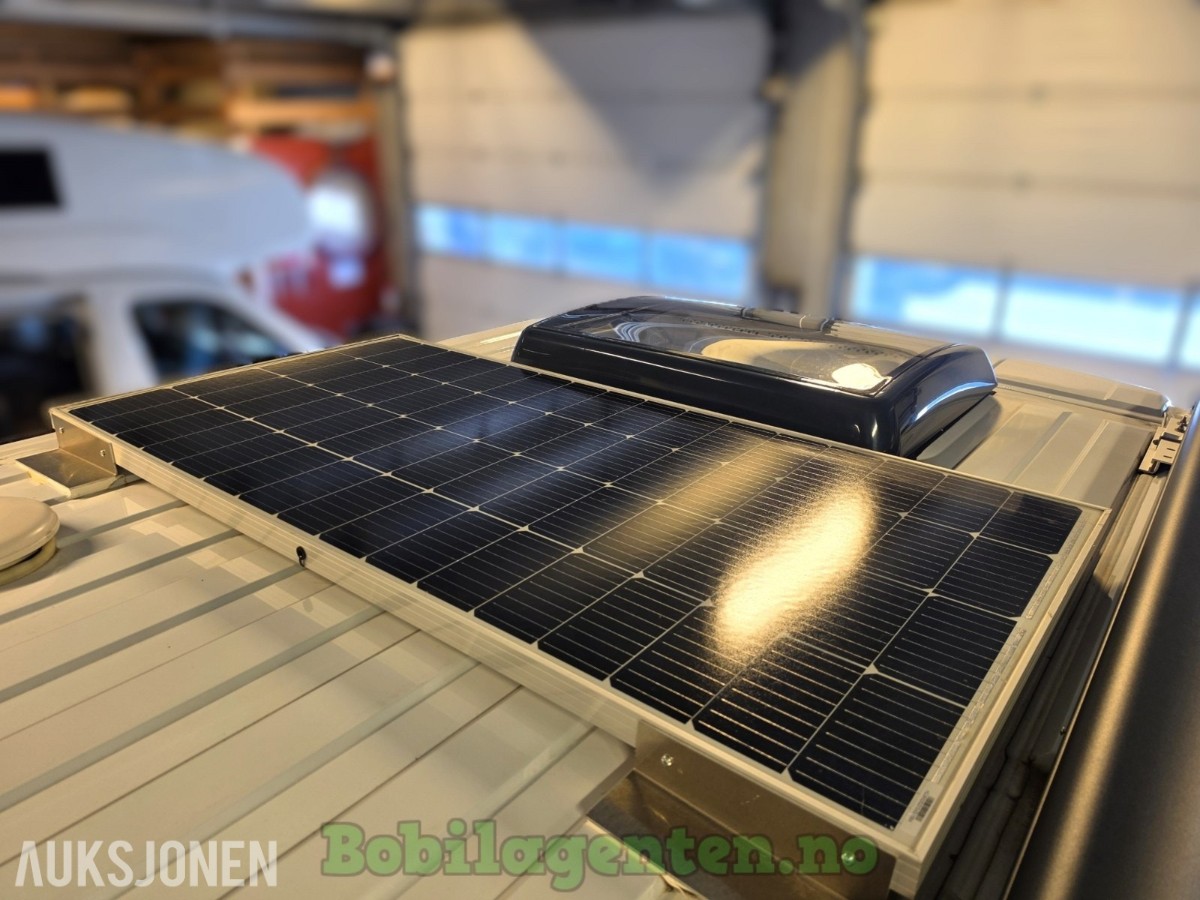 2026 Chausson V594 Max L First Line / 4 Faste Sengeplasser / Bedkit / Solcelle / Kompressorkjøleskap / Ryggekamera