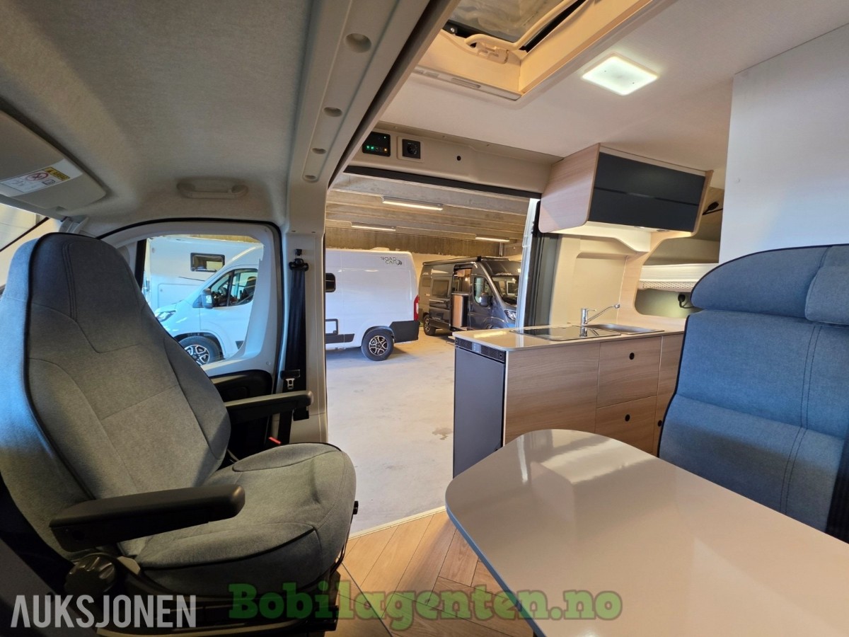 2026 Chausson V594 Max L First Line / 4 Faste Sengeplasser / Bedkit / Solcelle / Kompressorkjøleskap / Ryggekamera