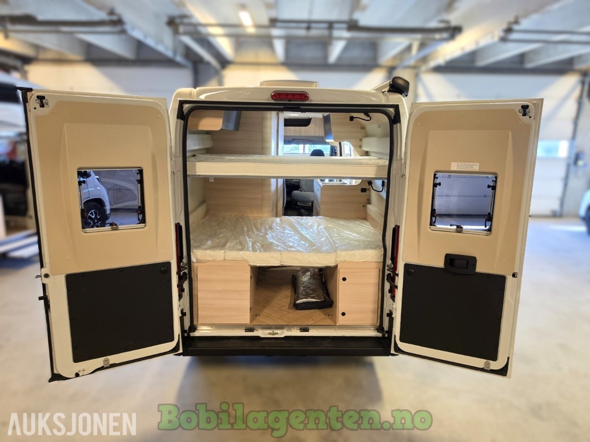 2026 Chausson V594 Max L First Line / 4 Faste Sengeplasser / Bedkit / Solcelle / Kompressorkjøleskap / Ryggekamera