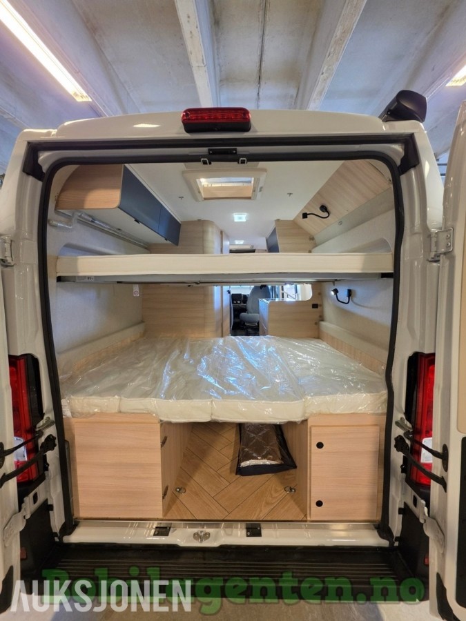 2026 Chausson V594 Max L First Line / 4 Faste Sengeplasser / Bedkit / Solcelle / Kompressorkjøleskap / Ryggekamera