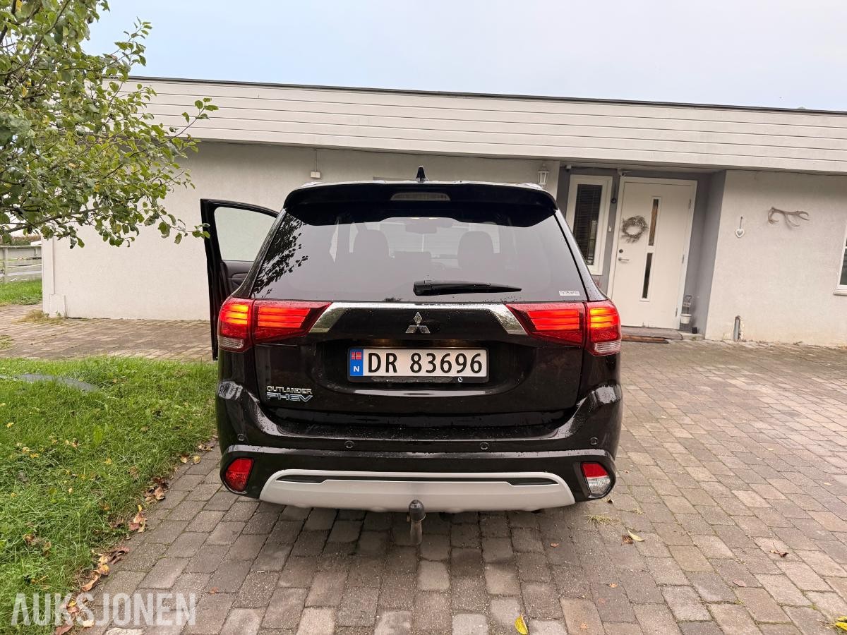 2020 Mitsubishi Outlander 2,4 PHEV 224hk AWD ADAPTIV CRUISEKONTROLL, RYGGEKAMERA, HENGERFESTE