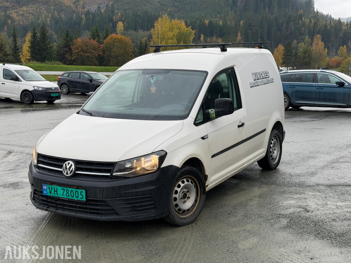 2016 Volkswagen VOLKSWAGEN CADDY TDI HENGERFESTE TAKSTATIV DAB