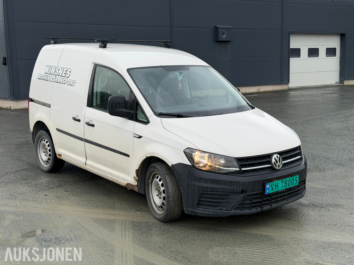2016 Volkswagen VOLKSWAGEN CADDY TDI HENGERFESTE TAKSTATIV DAB