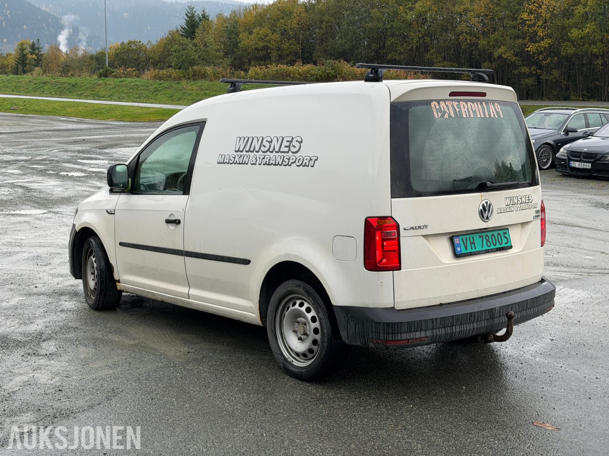 2016 Volkswagen VOLKSWAGEN CADDY TDI HENGERFESTE TAKSTATIV DAB
