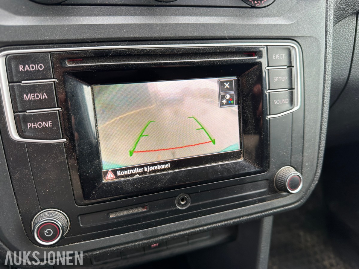 2016 Volkswagen VOLKSWAGEN CADDY TDI HENGERFESTE TAKSTATIV DAB