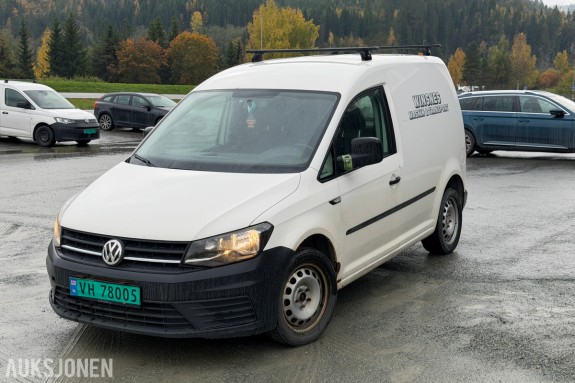 2016 Volkswagen VOLKSWAGEN CADDY TDI HENGERFESTE TAKSTATIV DAB
