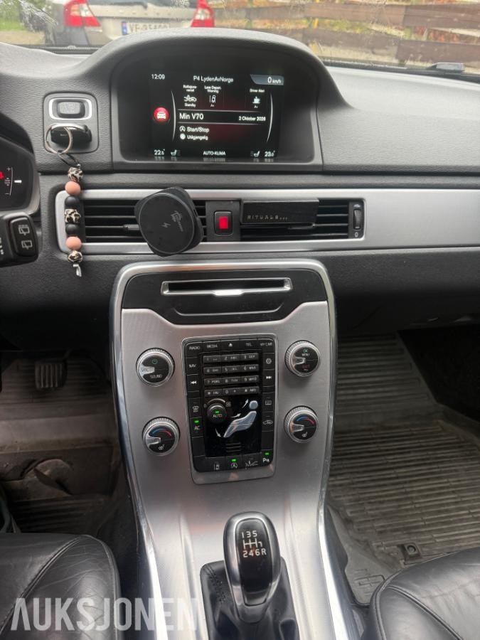 2016 Volvo V70 2.0D 120HK EU-OK 01.28 SERVICEHISTORIKK