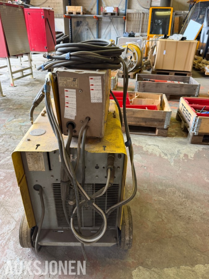 ESAB LAW 420 SVEISEAPPARAT MED YARDFEEDER MEH 20