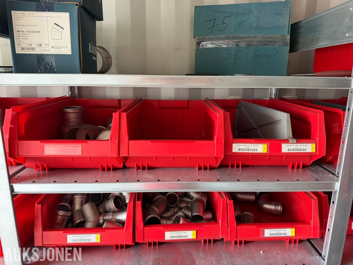 2012 20 FOTS CONTAINER MED REOLER, STRØMINNTAK, RØR OG DELER