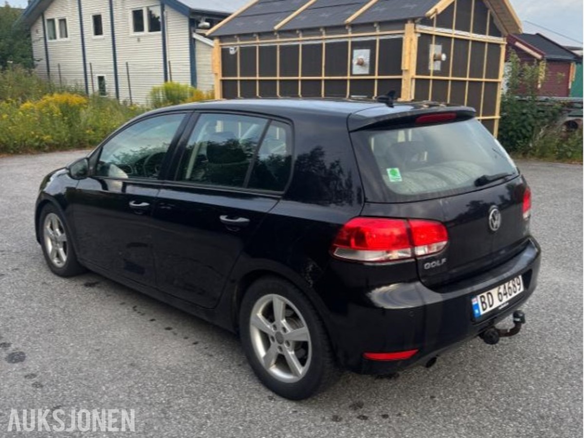 2010 Volkswagen GOLF 1.6 TDI 105HK HENGERFESTE LAV KM 