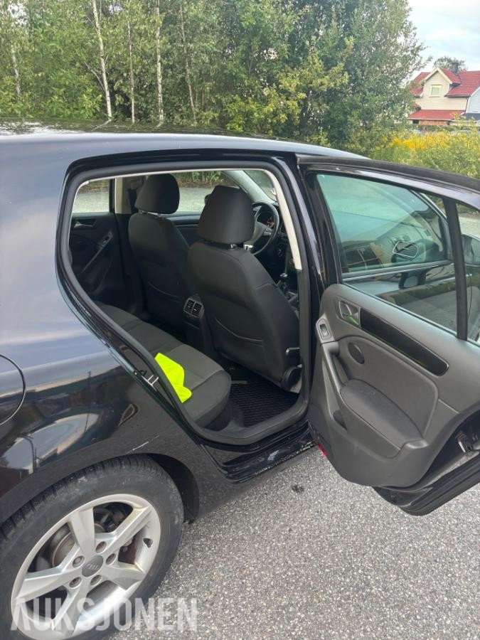 2010 Volkswagen GOLF 1.6 TDI 105HK HENGERFESTE LAV KM 