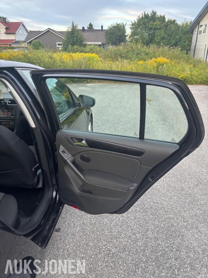 2010 Volkswagen GOLF 1.6 TDI 105HK HENGERFESTE LAV KM 