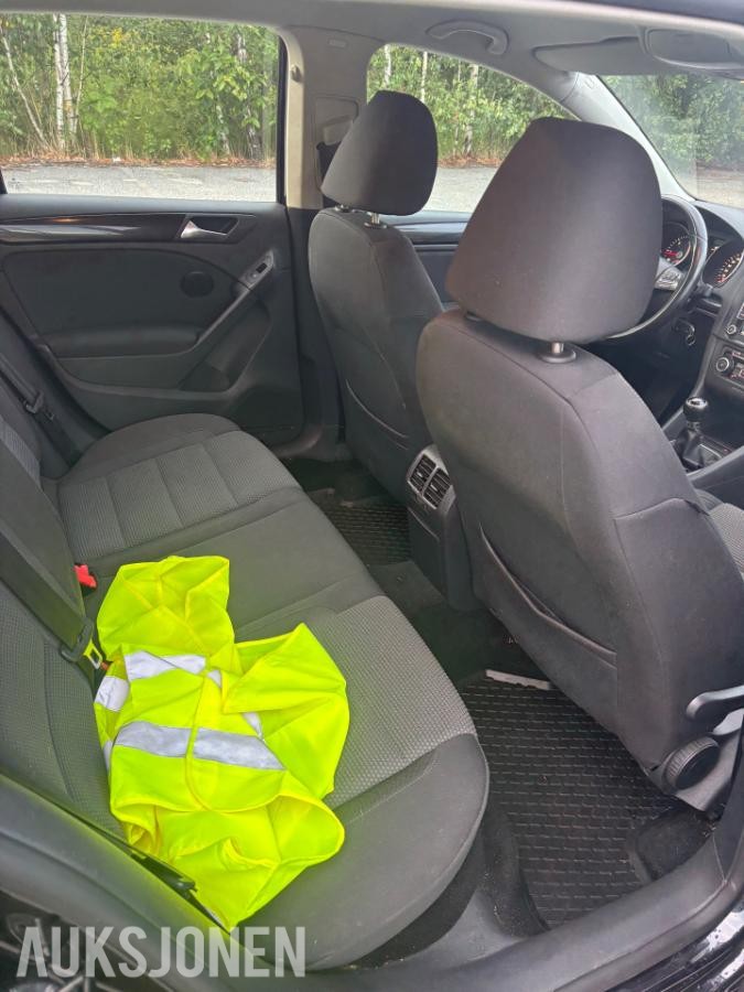 2010 Volkswagen GOLF 1.6 TDI 105HK HENGERFESTE LAV KM 
