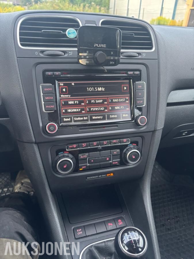 2010 Volkswagen GOLF 1.6 TDI 105HK HENGERFESTE LAV KM 