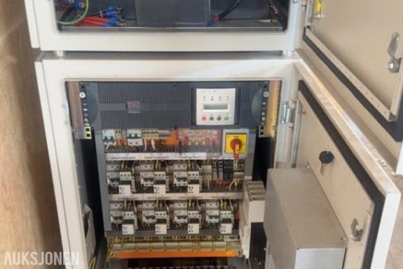 Elmech UPS AC 230-7 7 kVA med batterienhet