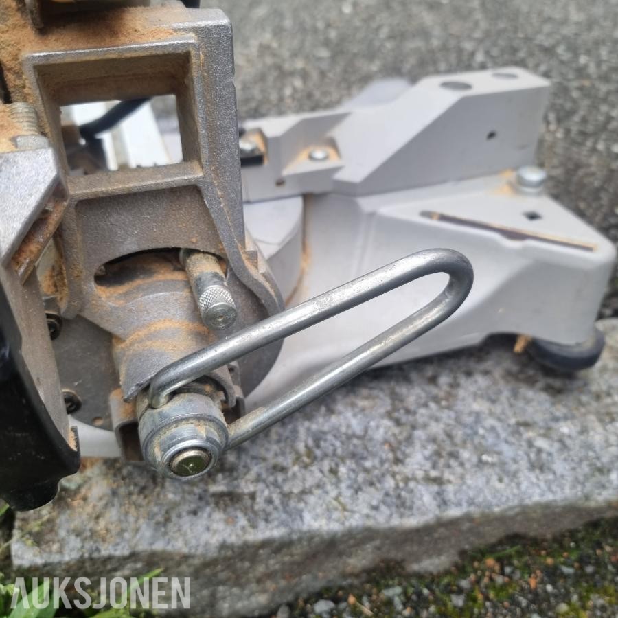 DeWALT DW707 kapp- og gjærsag 1200W