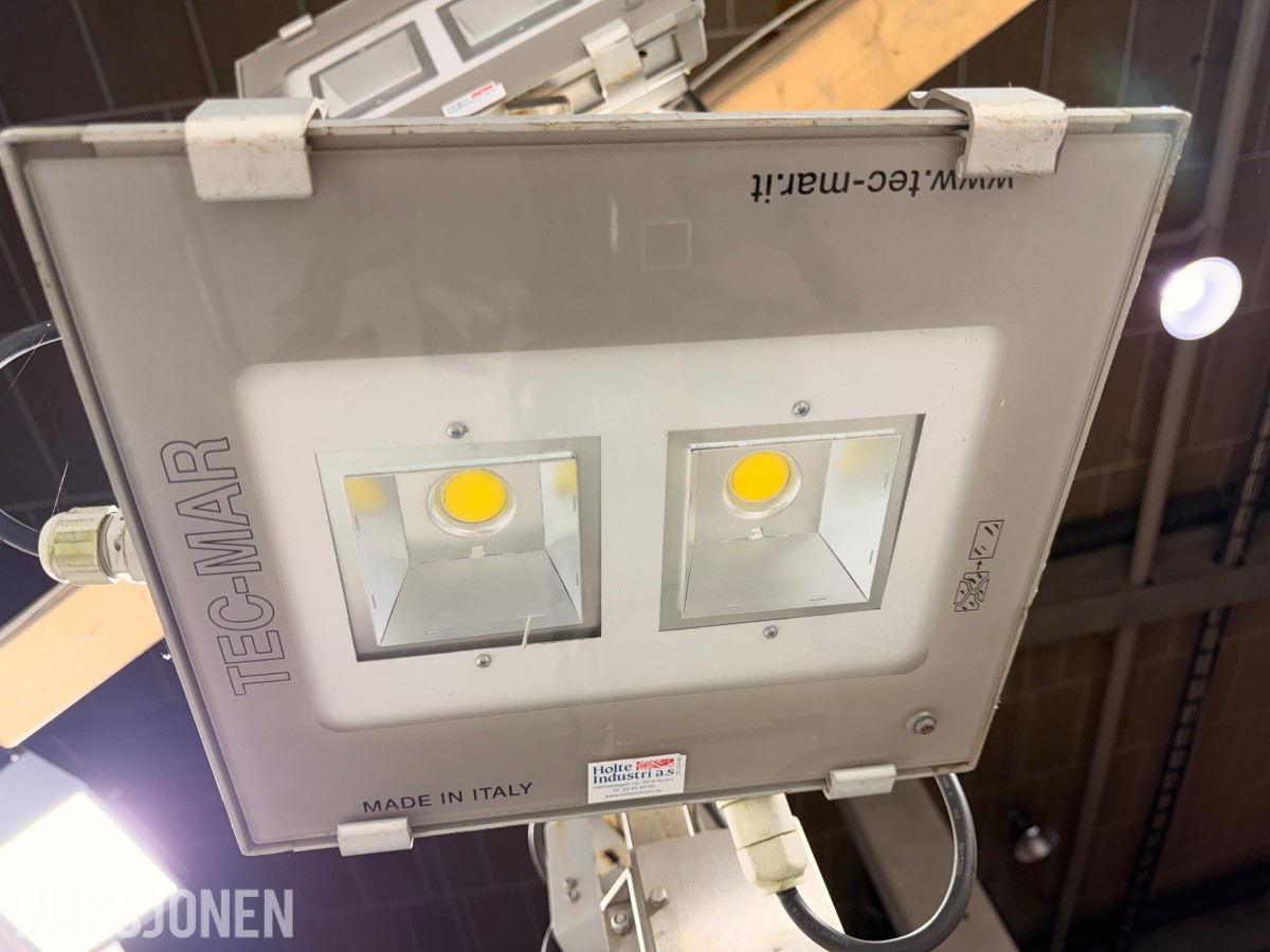 2015 SKY 7M lysmast 4x185W Prince LED