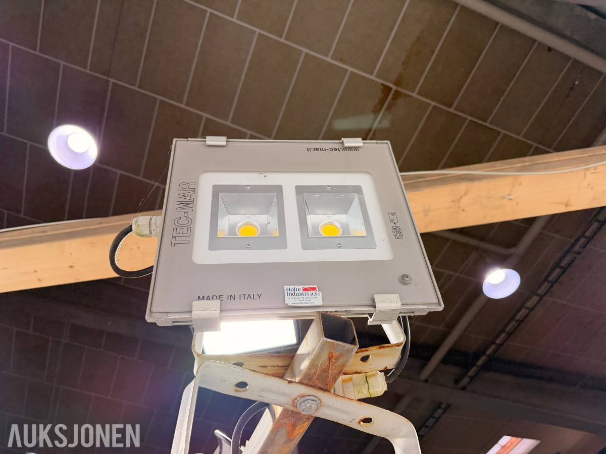 2015 SKY 7M lysmast 4x185W Prince LED