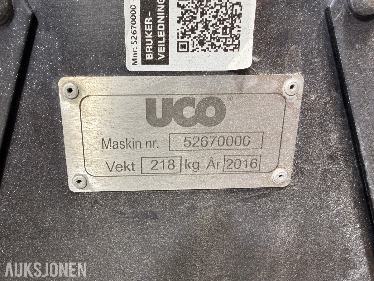 2016 Sky 7m lysmast med 4 Tec-Mar lyskastere med vinsj