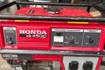 Honda EM4500 aggregat – Starter alltid og sviver fint